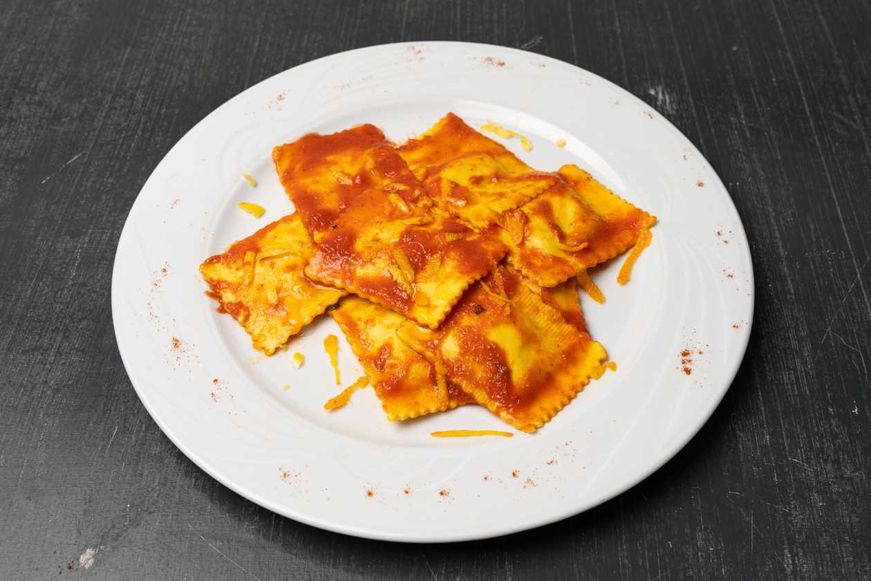 Ravioli Ripieni Di Anatra Con Salsa Di Agrumi