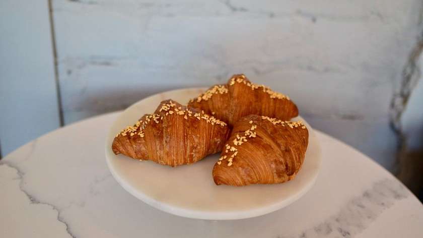 Croissant with passion fruit cream
