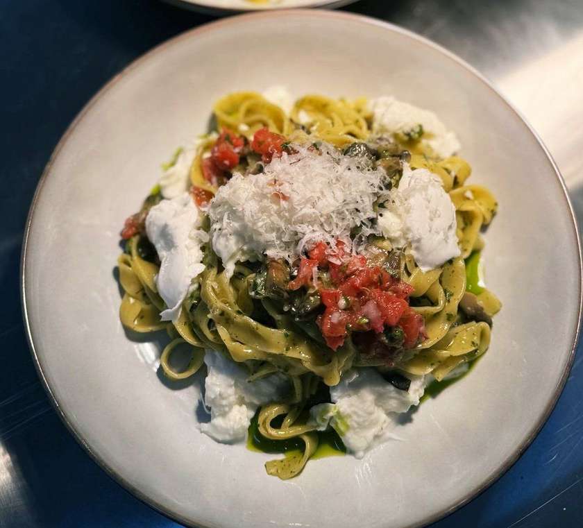 TAGLIATELLE CU PESTO