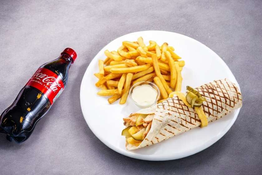 Shaurma + friikad + Coca-Cola 0,5 l