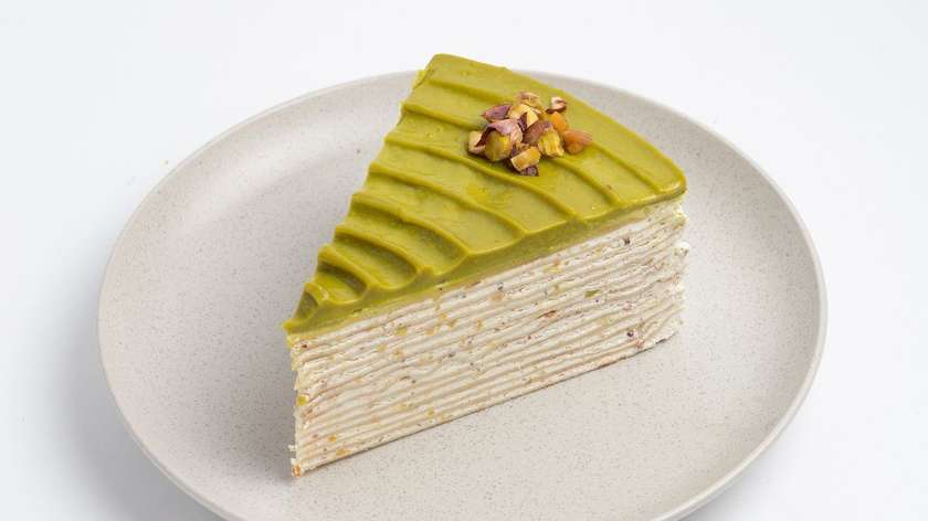Pistachio crepe
