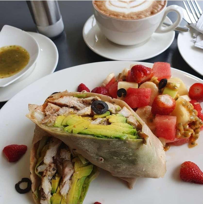 Avo-chicken Wrap