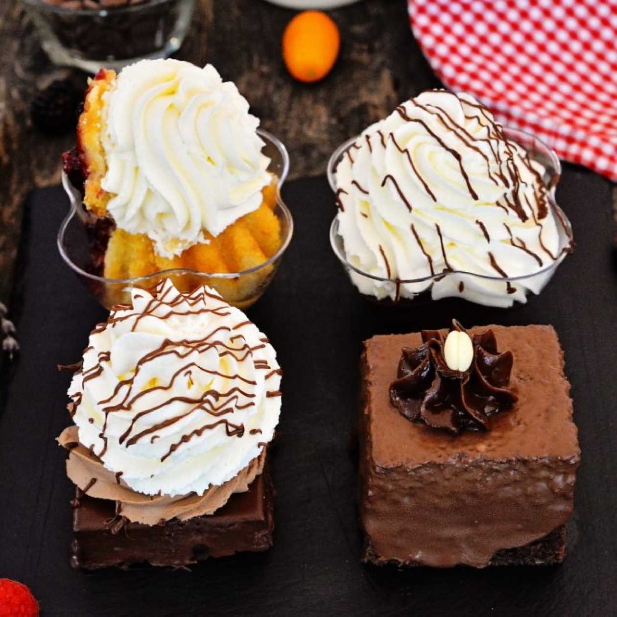 Childhood cakes box