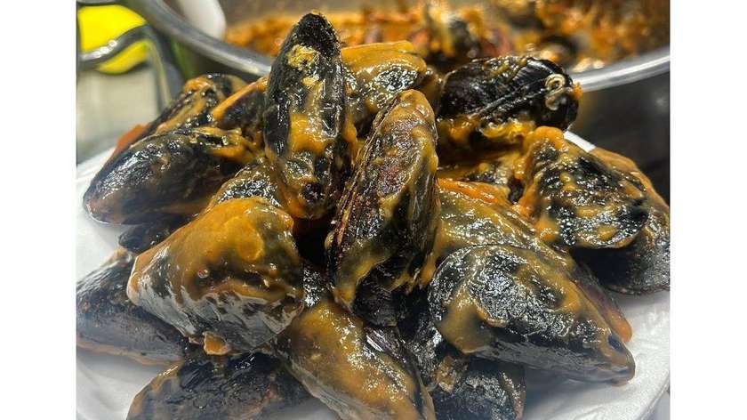 Midye Dolma Souslu 30 əd.