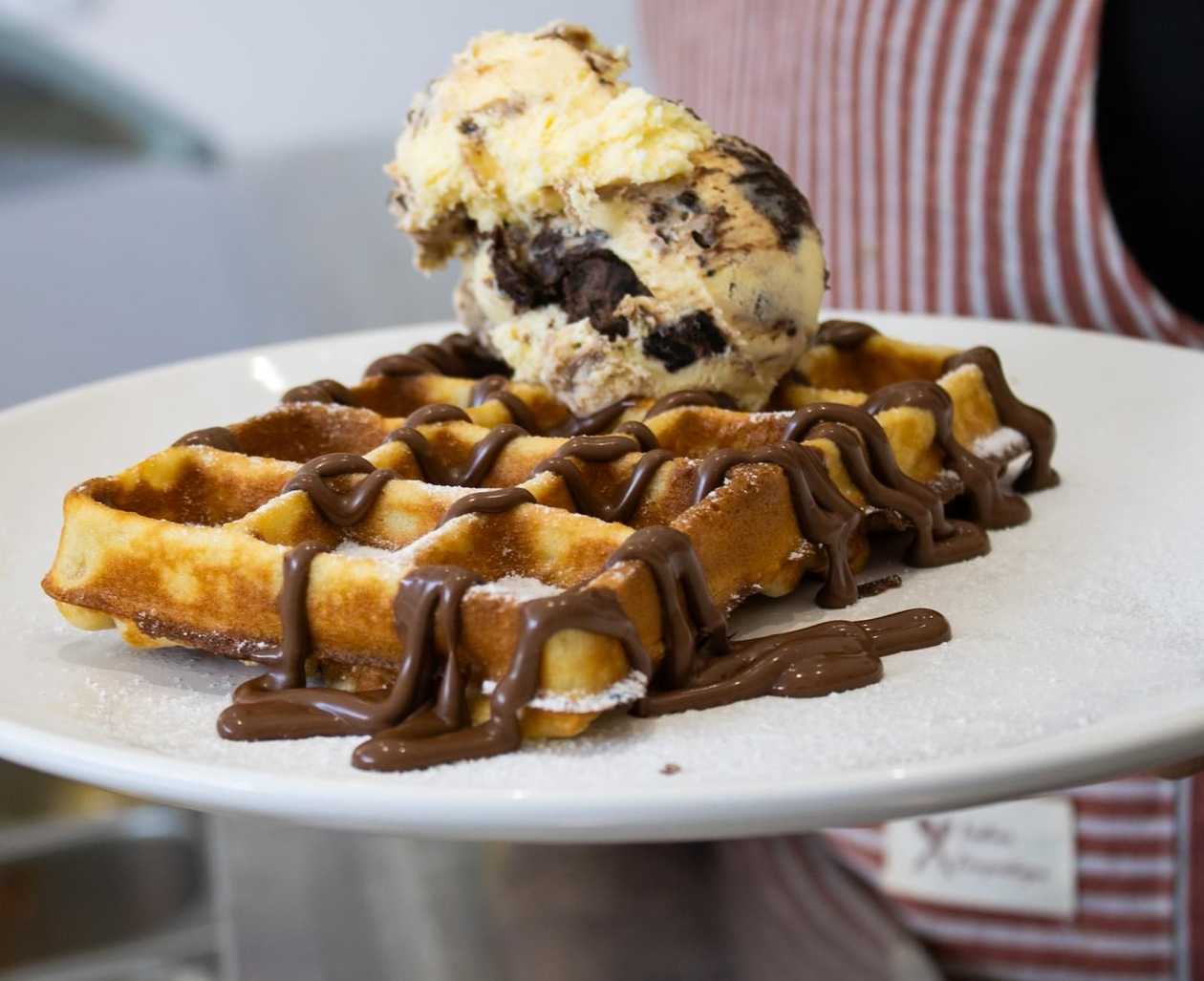 Waffle Nutella e Gelado