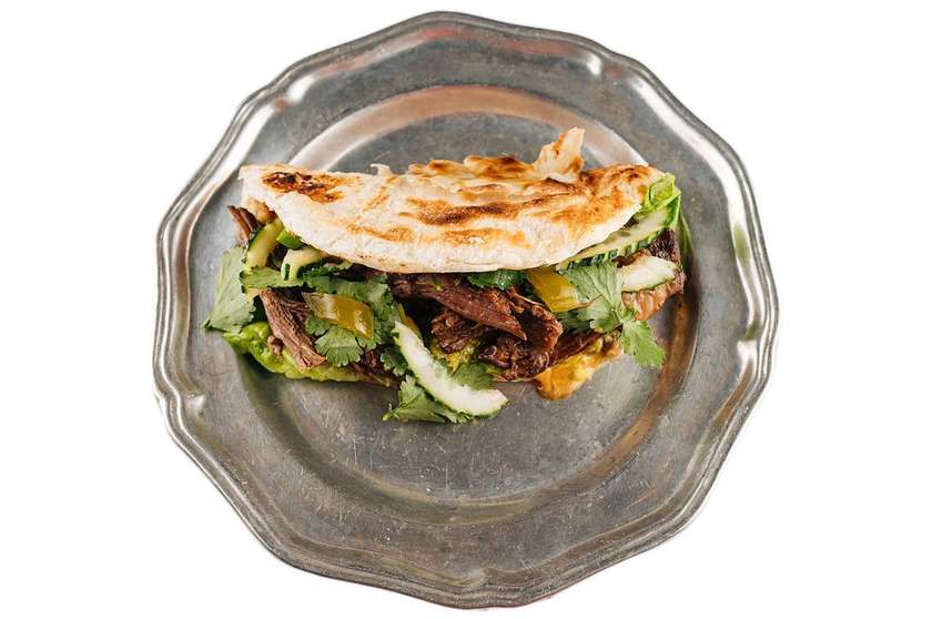 Stewed beef ribs with roti