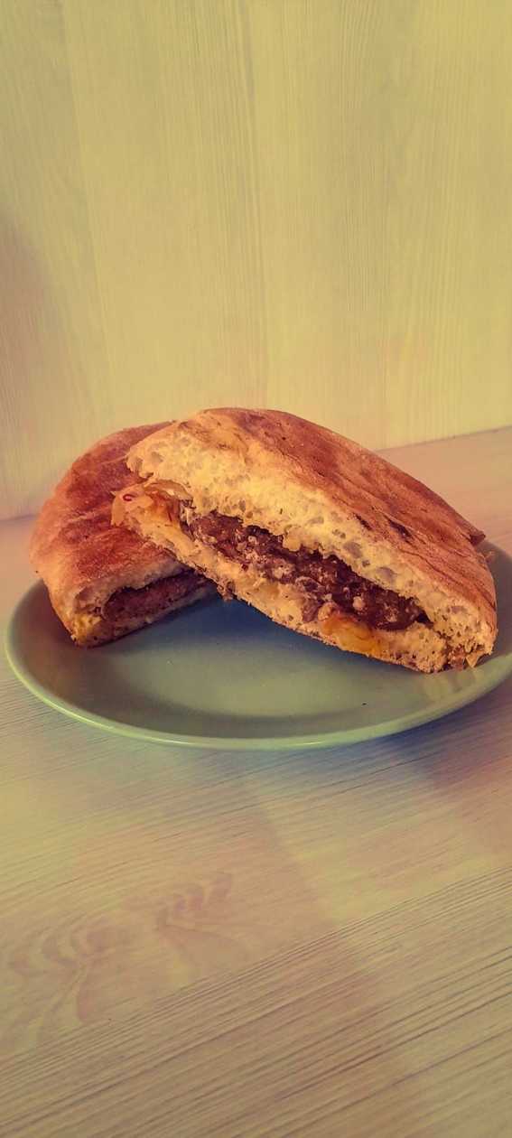Mici-n pită