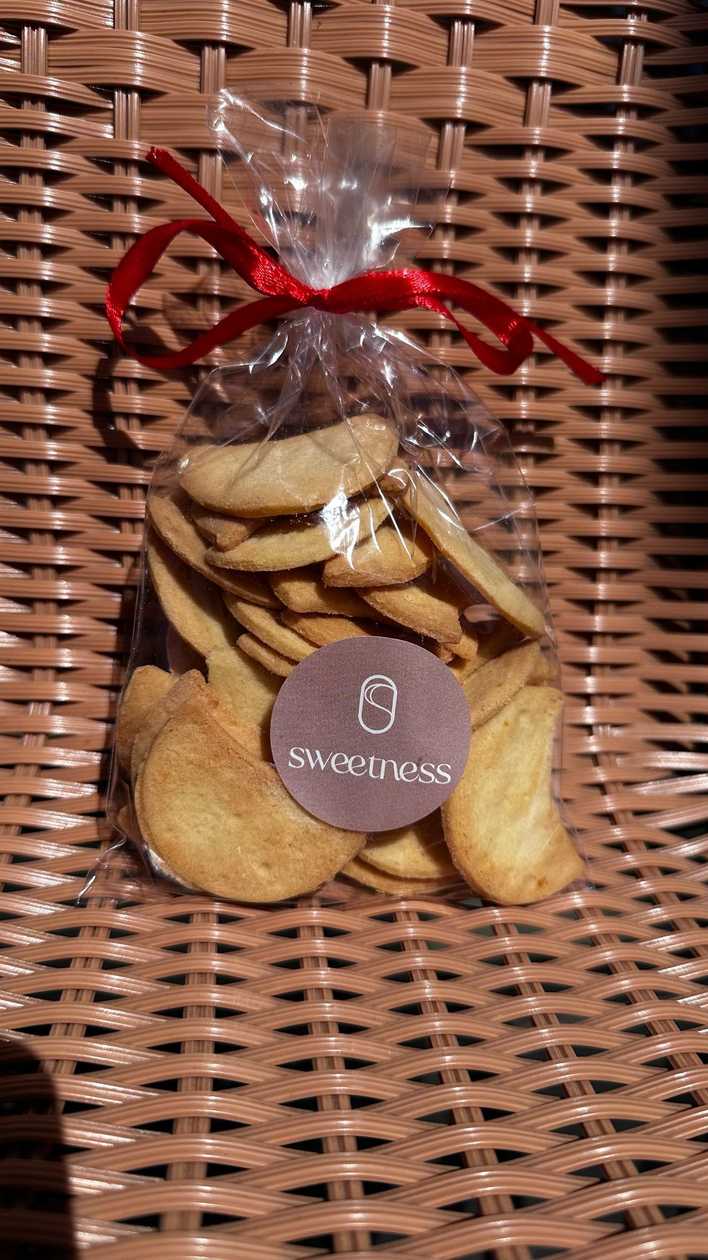 Mini Orange Shortbread Moons