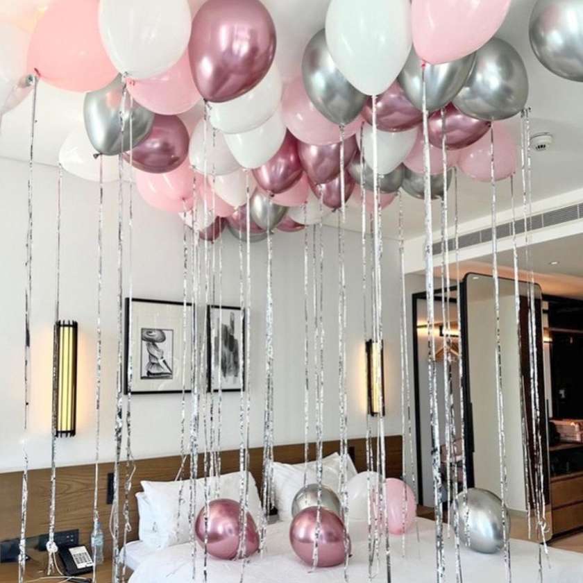 Surprise room(51 pcs). Balloons set. There are 30 cm latex balloons on the photo