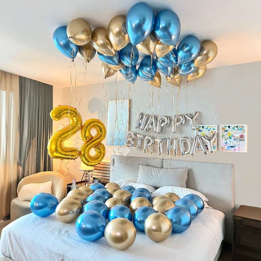 Surprise room (69 pcs). Balloons set. There are 30 cm latex balloons on the phot