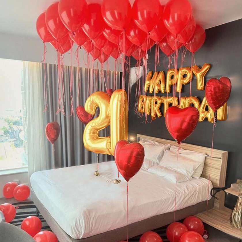 Surprise room (52 pcs). Set of balloons.