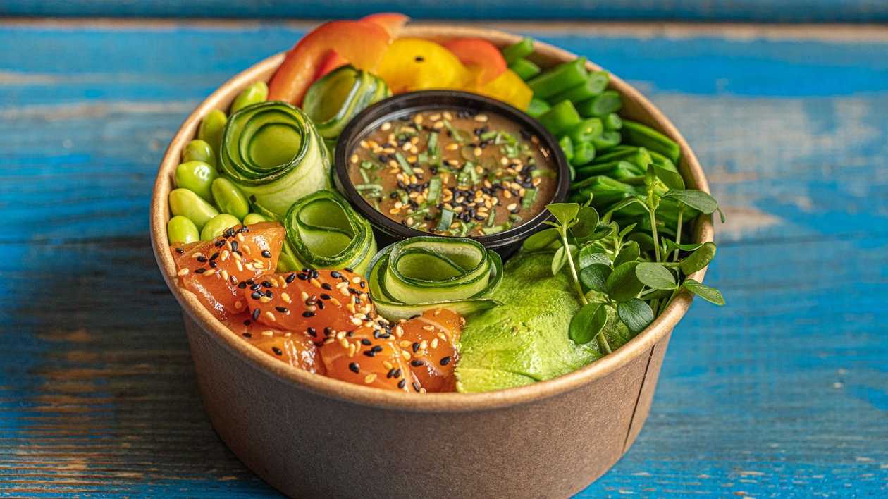 Poke with salmon