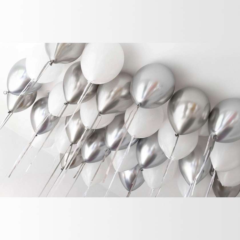 Balloons with helium under the ceiling (31pcs)
