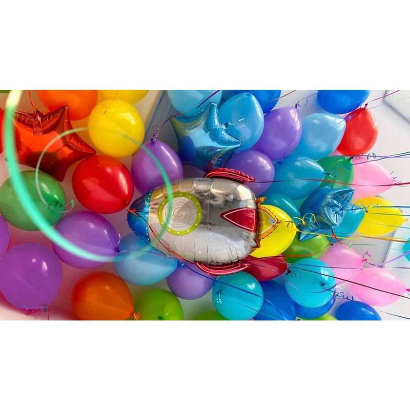 Balloons with helium under the ceiling (41pcs)