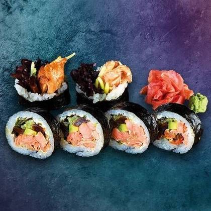 Special Futomaki (6 pieces)
