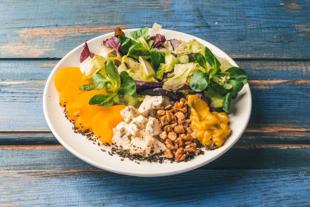 Blue Cheese and Peach Salad