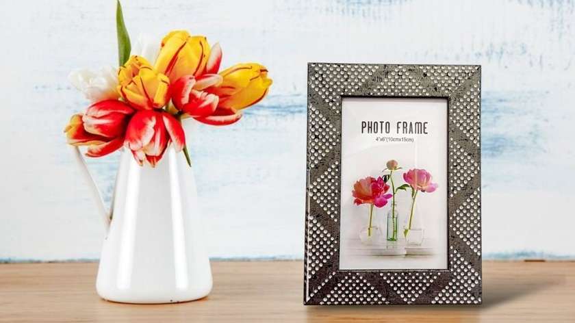 Picture Frame Gray Patterned