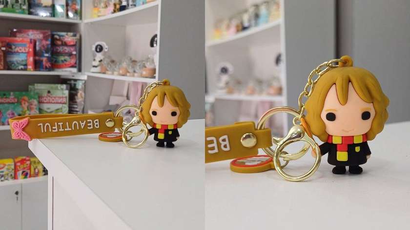 Little Hermiona Keychain (Brown)