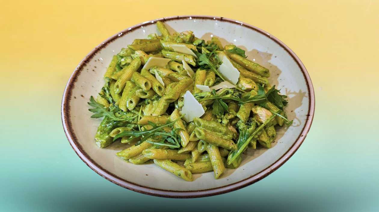 Πέννες Pesto με κοτόπουλο
