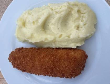 Cod coated with mashed potatoes