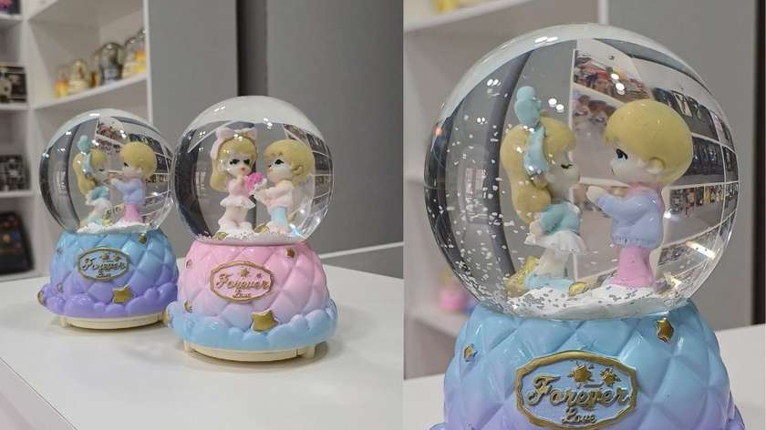 Forever Love Musical Snow Globe Purple (Medium)