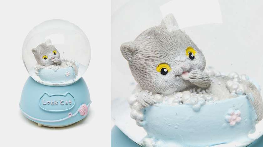 Blue Cat Musical Snow Globe (Large)
