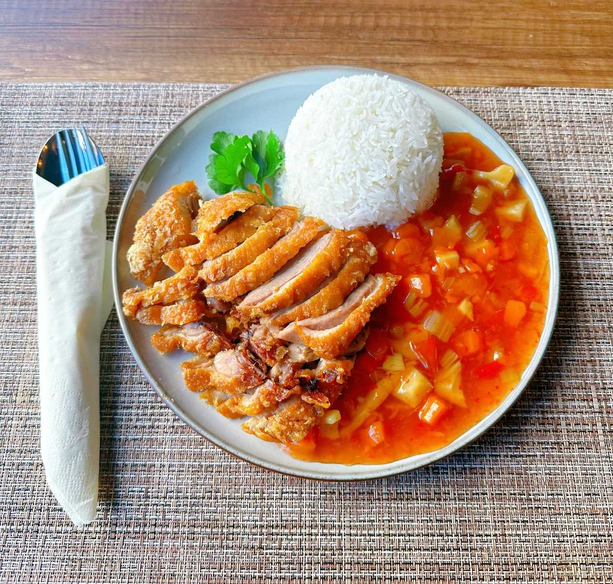 Rață în sos dulce acrișor 400g/ Vịt chiên xốt chua ngọt