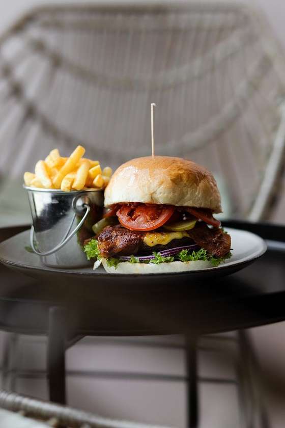 Bastard burger