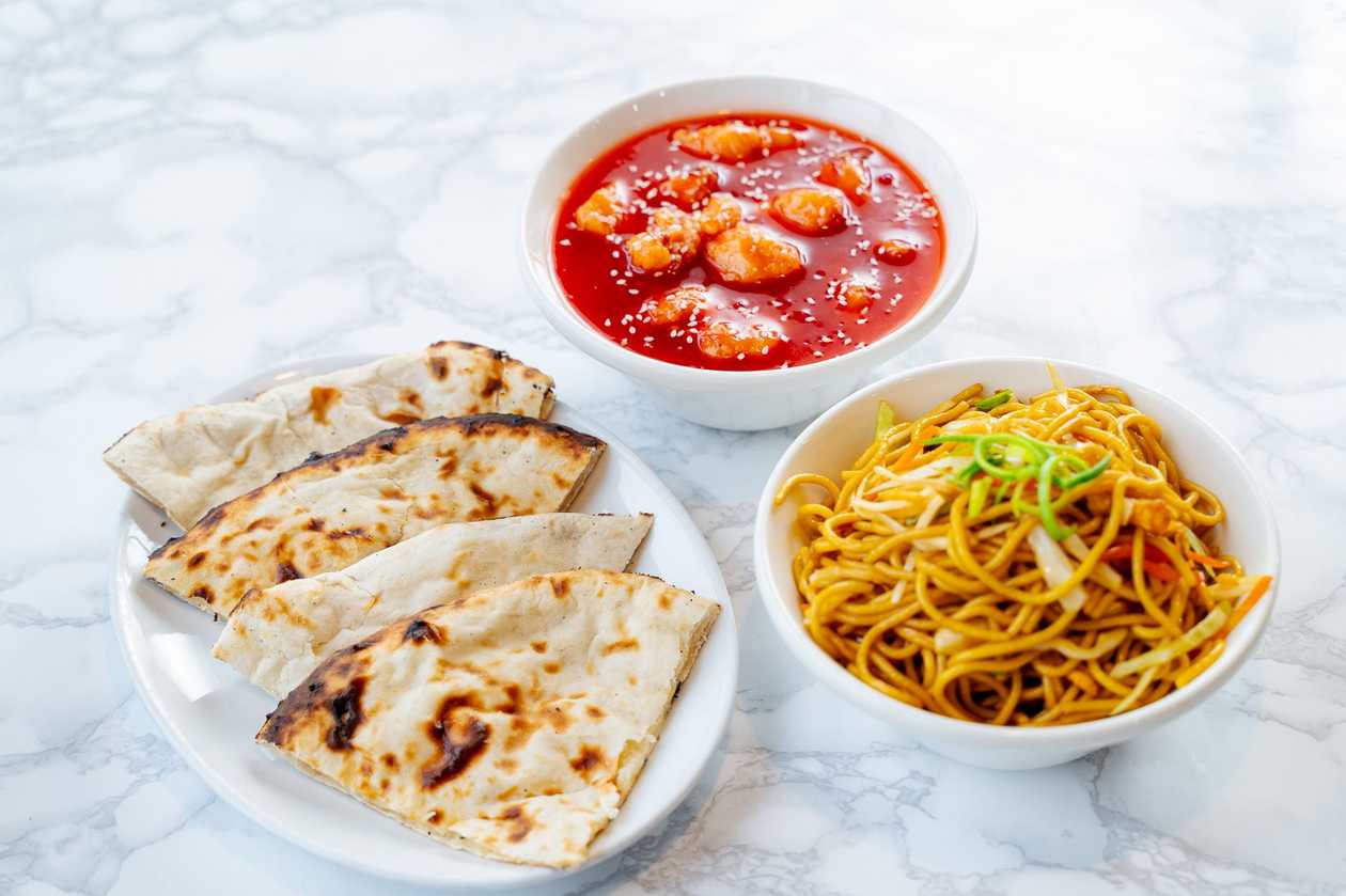 Honey duck + chicken noodles + butter naan