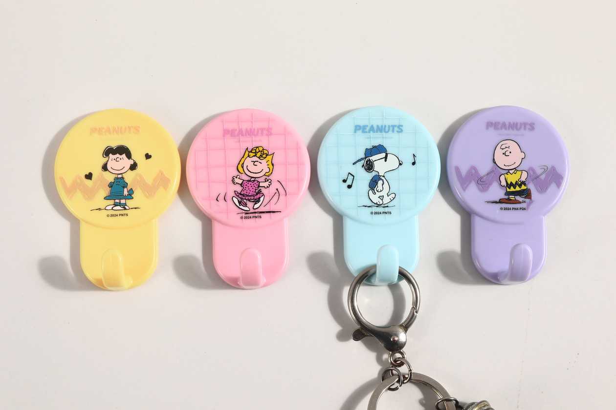 საკიდი/Snoopy Colorful Life Collection Hooks (4 pcs)