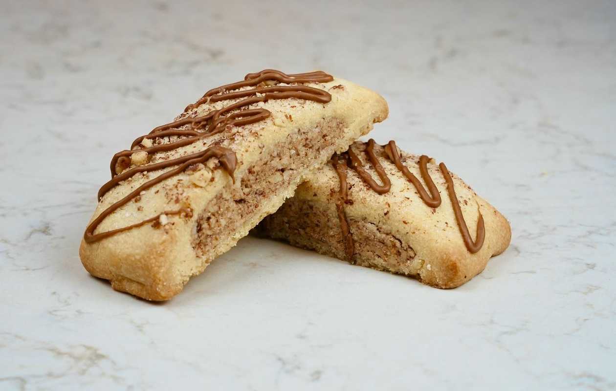 Almond Praline Frolla