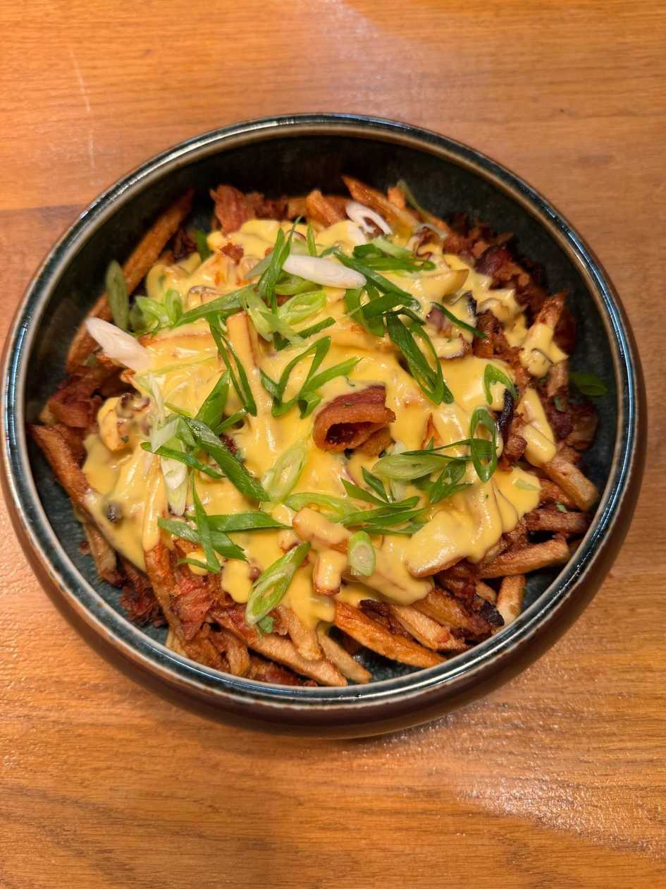 Loaded Fries cu Pancetta