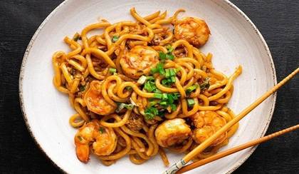 Udon cu creveți 400g/ Mì Udon xào tôm