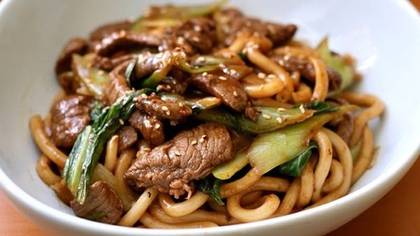 Udon cu vită 400g/ Mì Udon xào bò