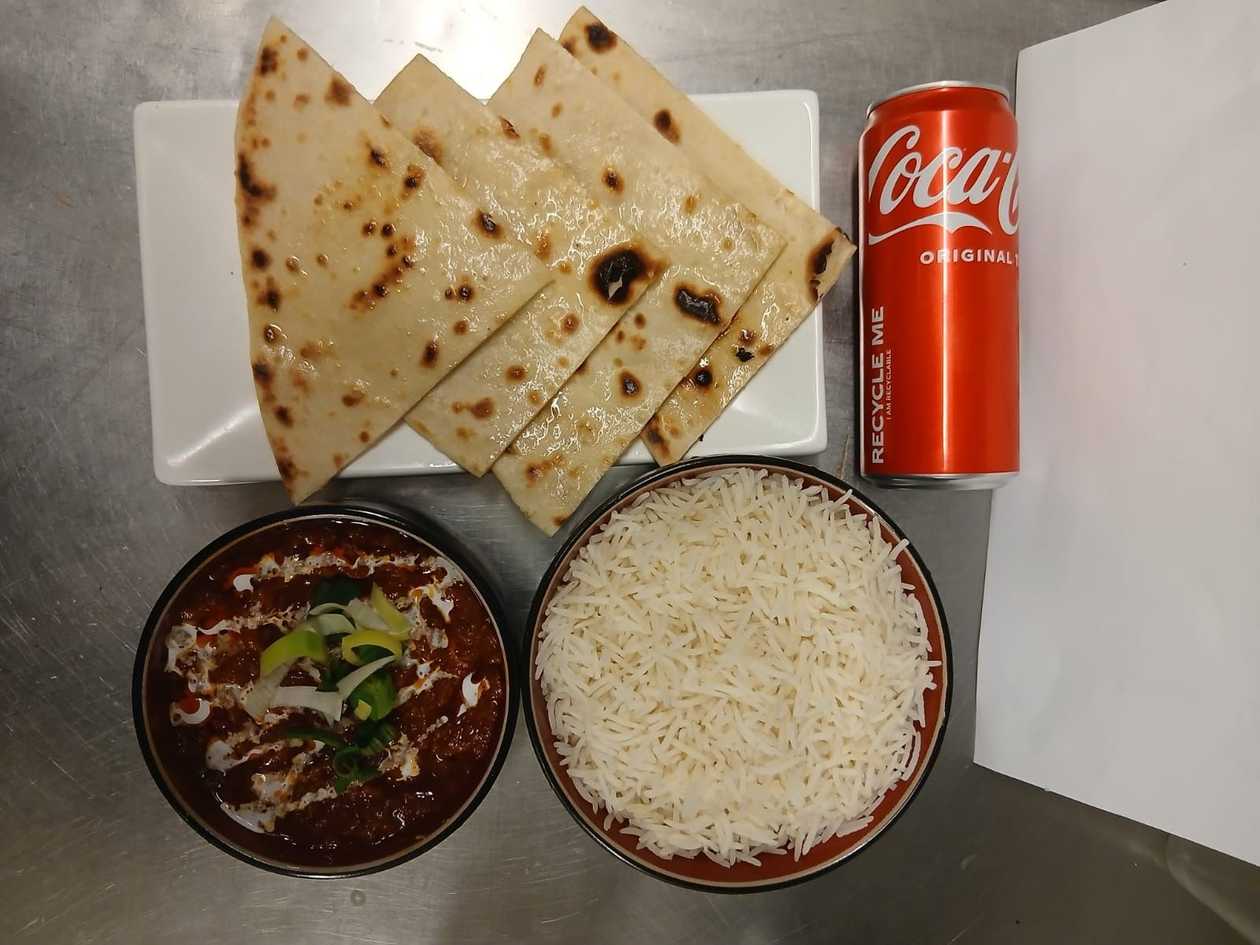 Chana aloo + rice +butter naan + coca cola