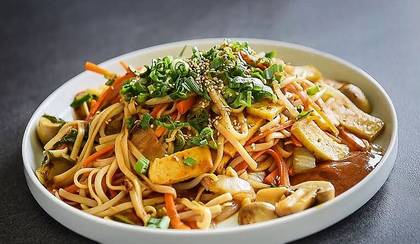 Udon cu tofu 400g/ Mì Udon xào đậu phụ
