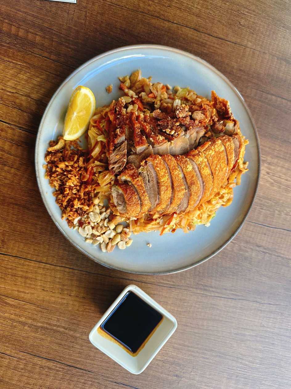 Pad Thai cu rață / Pad Thái vịt
