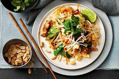 Pad Thai cu legume / Pad Thái xào rau