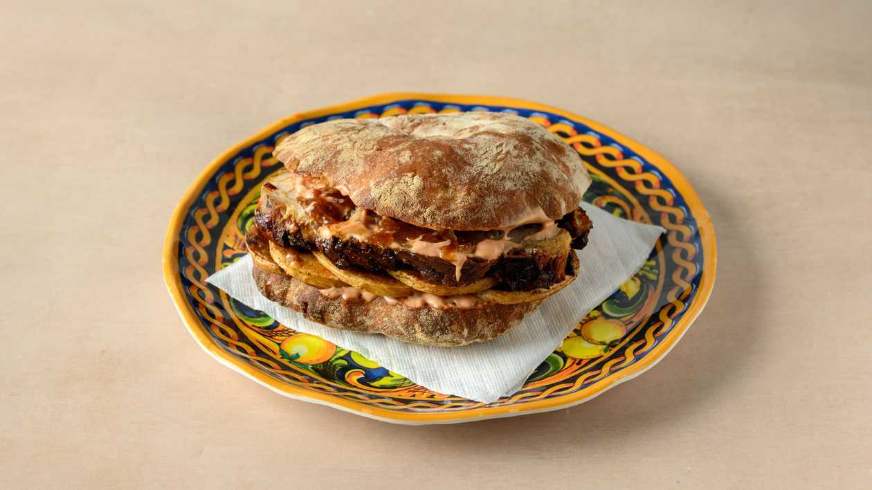 Porchetta + Patata’ l-Forn Panina