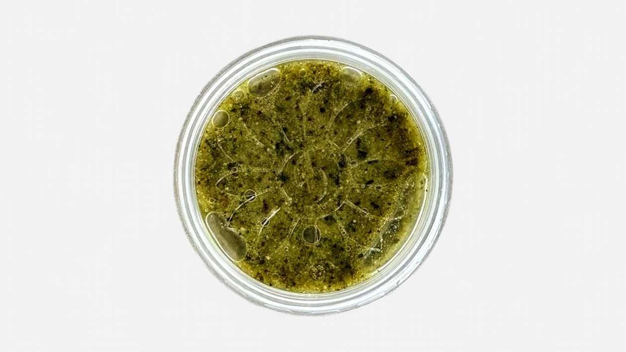 Bazalkové pesto