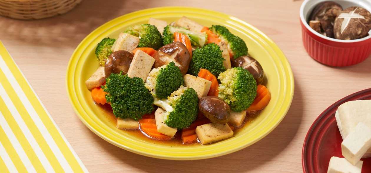 Stir Fried Mixed Vegetables (Vegetarian 🌱)(ผัดผักรวม)