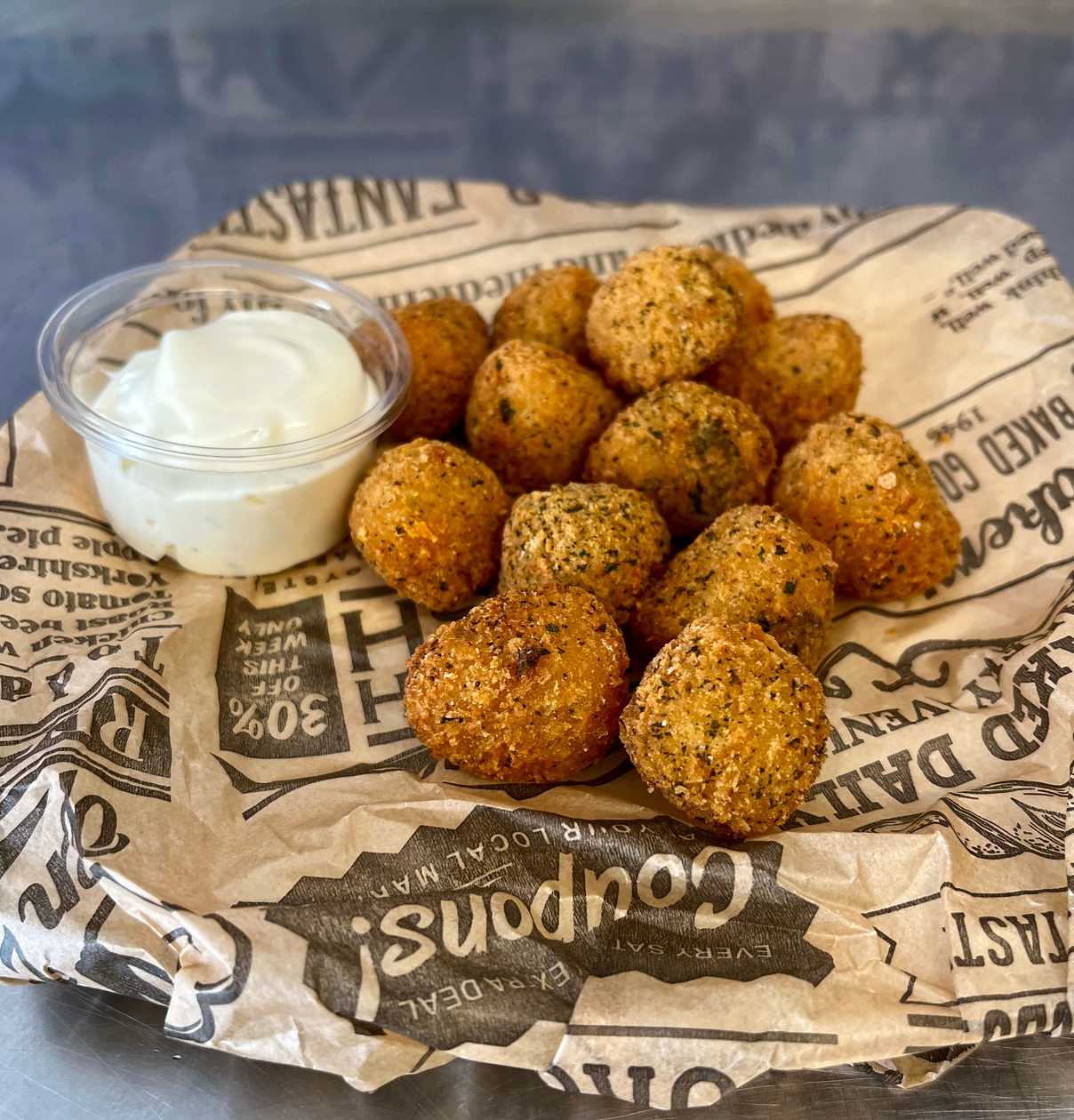 mozzarella juustu pallid