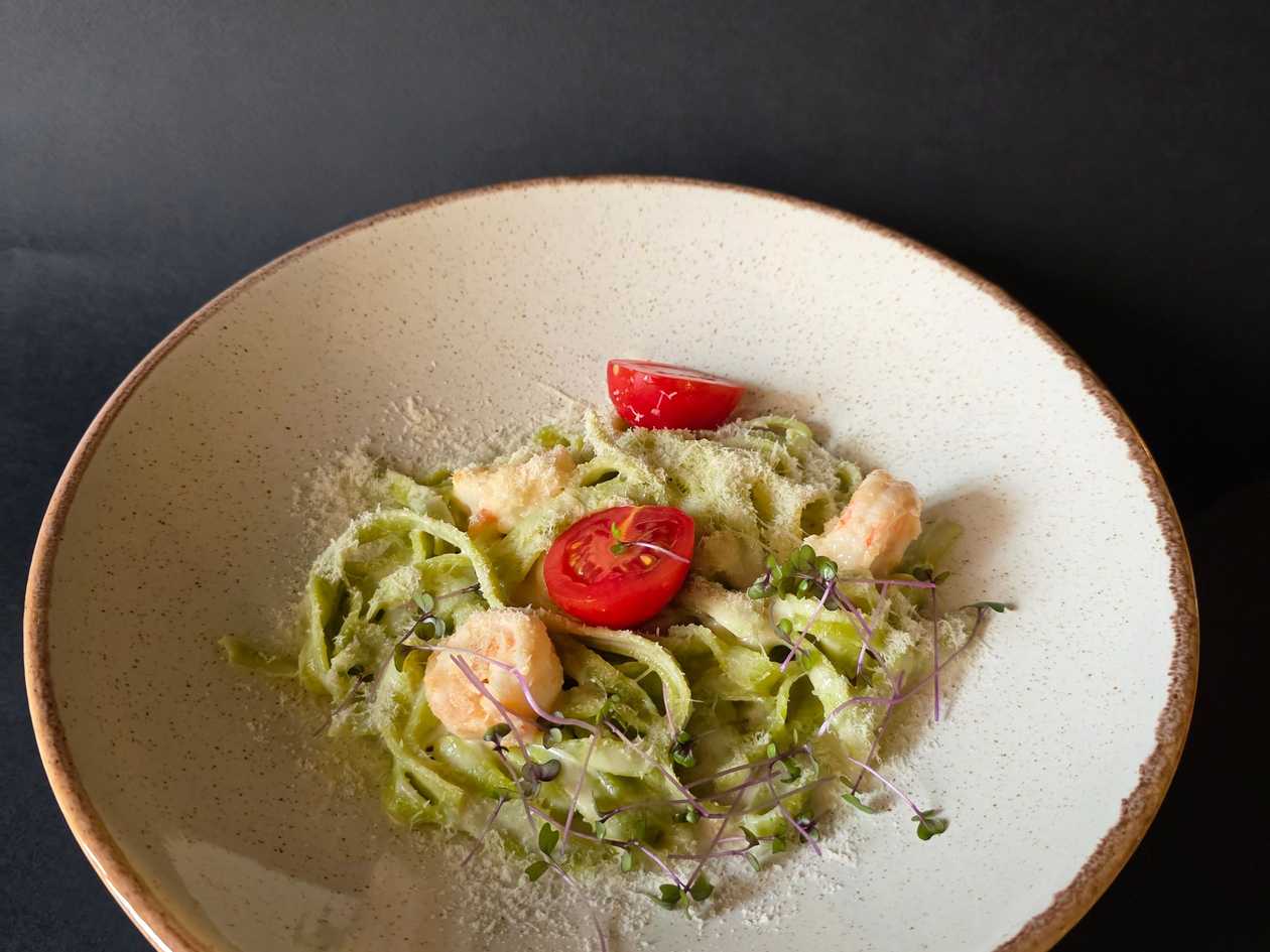 Green Pasta with Shrimp