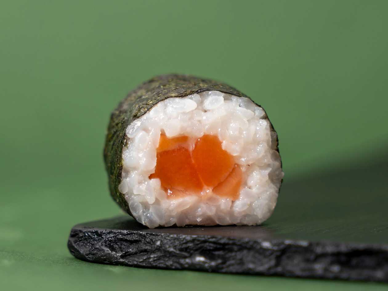 Salmon Maki