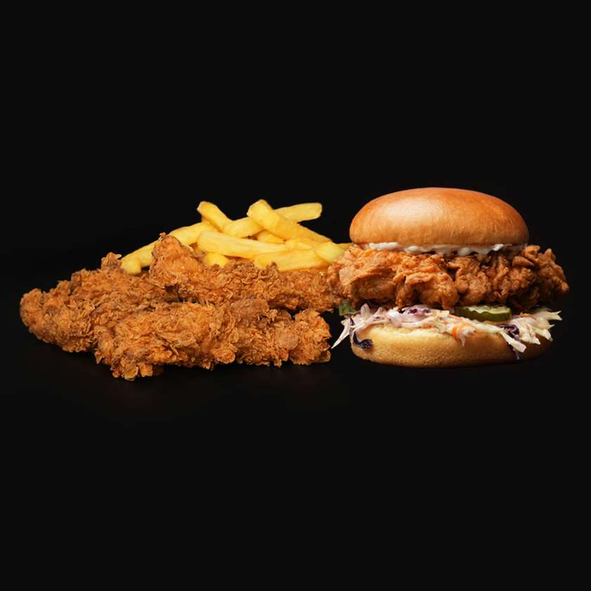 Pablito Burger Box + 3 Crispy + Fries + 1 Sauce