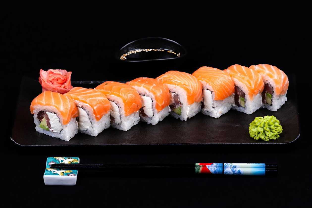 Tuna And Salmon 8pcs