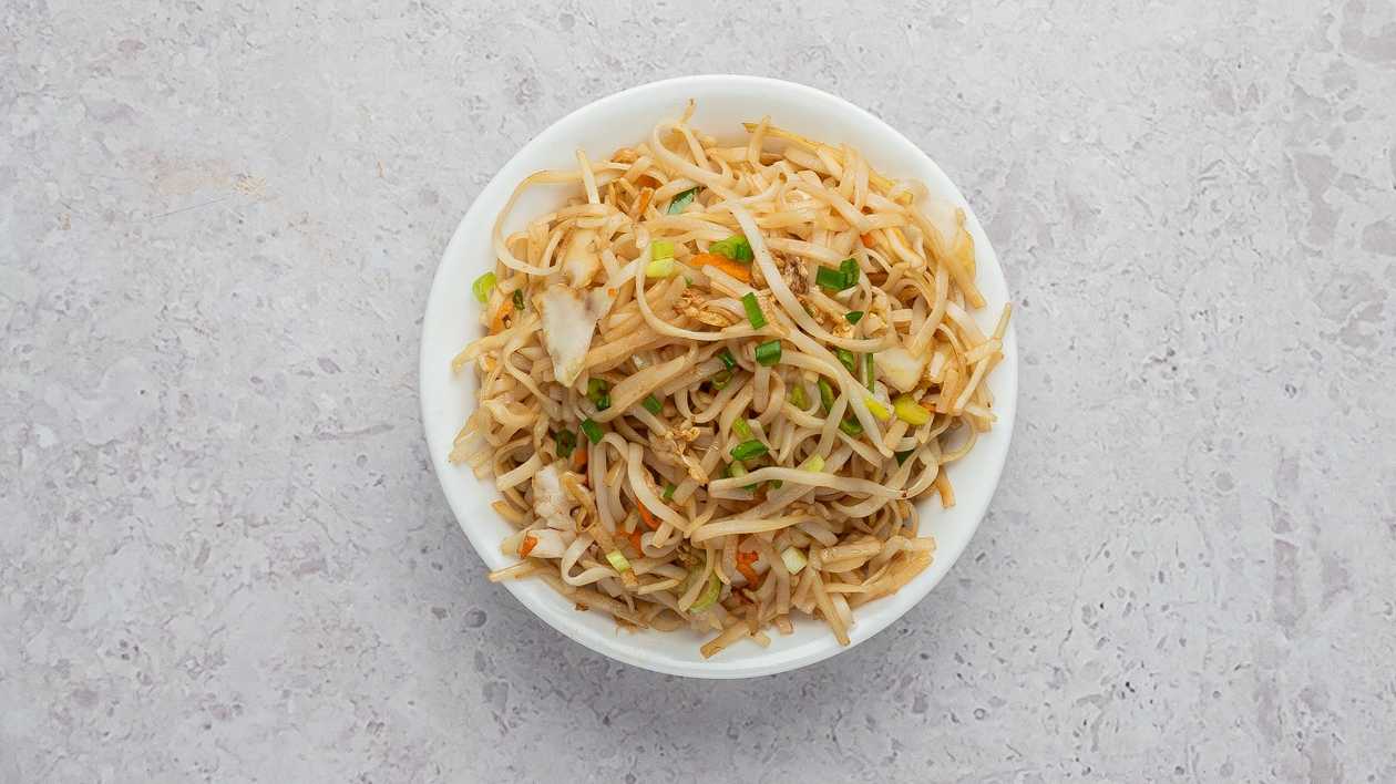 Rice Noodles With Vegetables