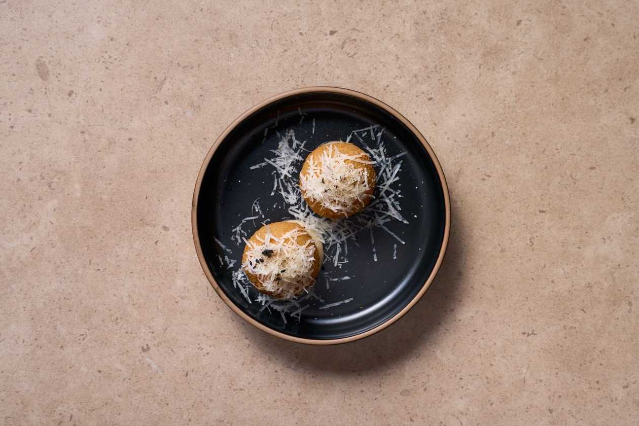 ARANCINI CACIO E PEPE