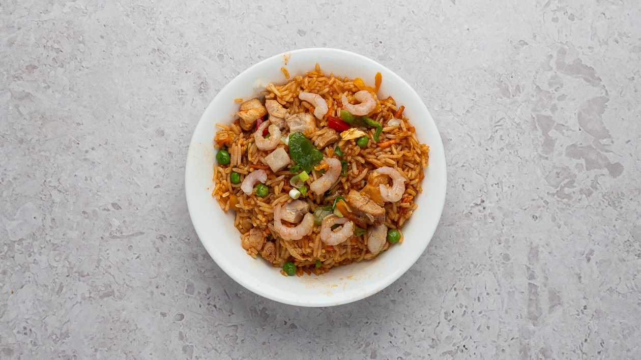 Spicy Rice With Chicken And Mixed Meat