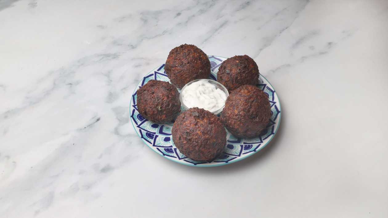 Kolokythokeftedes (5 pieces)